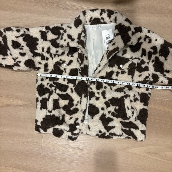 NWT 12th Tribe Belle Cow Print Teddy Jacket size S - Picture 7 of 8